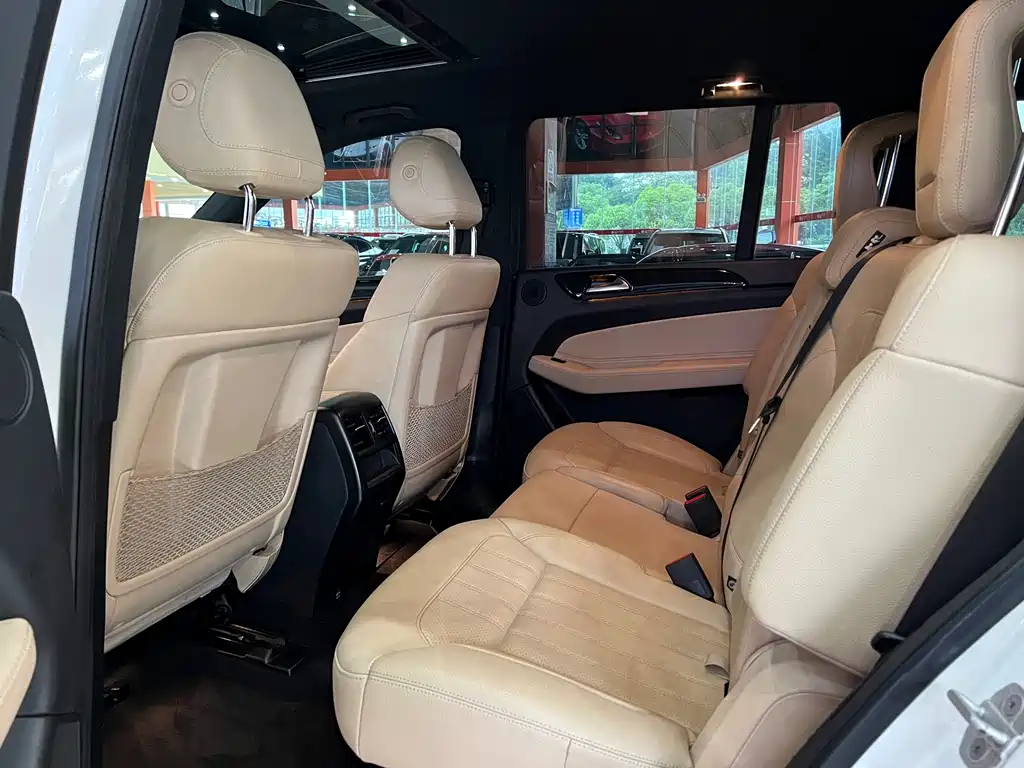 Mercedes-Benz GLS 450