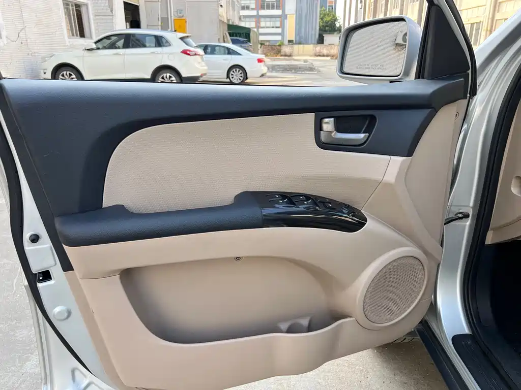 Kia Sportage 2013 2.0L Automatic 2WD GL