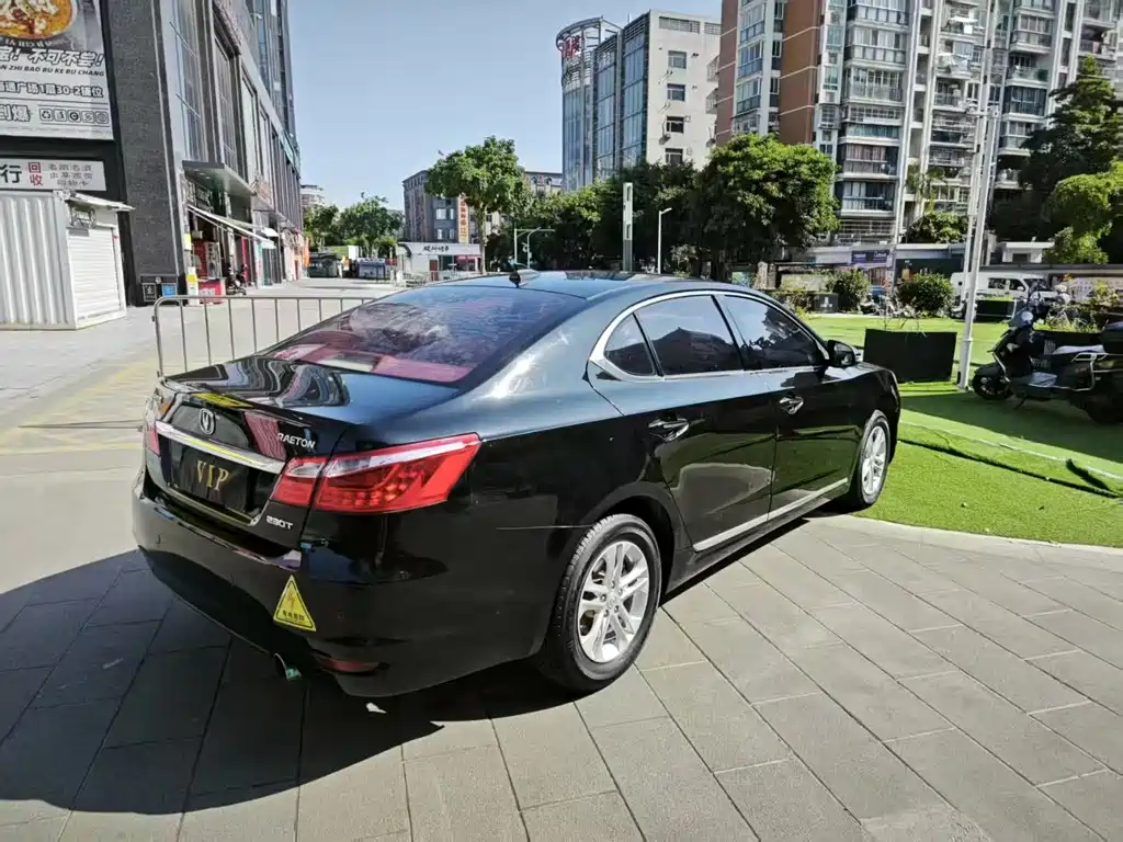Changan Raeton 2017 1.5T Automatic Zhixiang Edition Zunyue