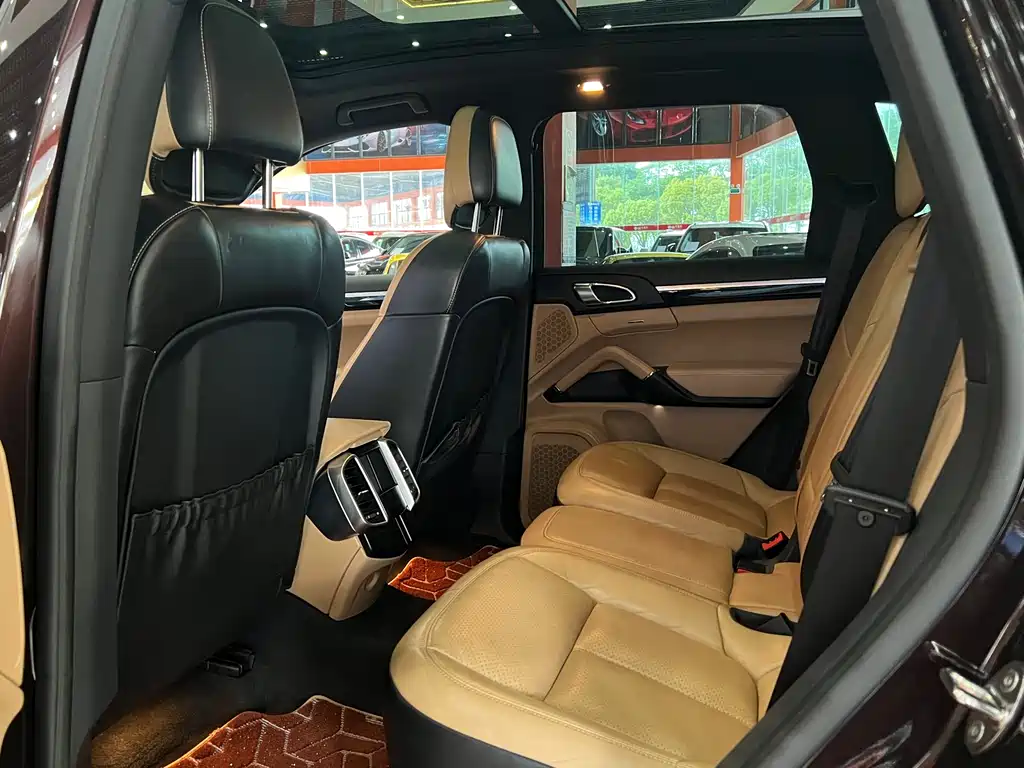Porsche Cayenne 2016 3.0T