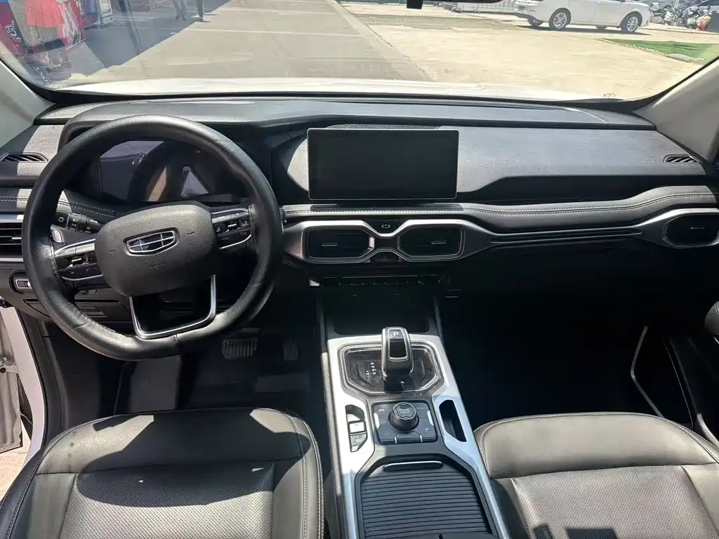 Geely Haoyue 2020 1.8TD DCT Luxury 7-seater