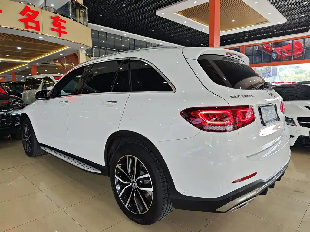 Mercedes-Benz GLC 2020 GLC 300 L 4MATIC Dynamic Edition