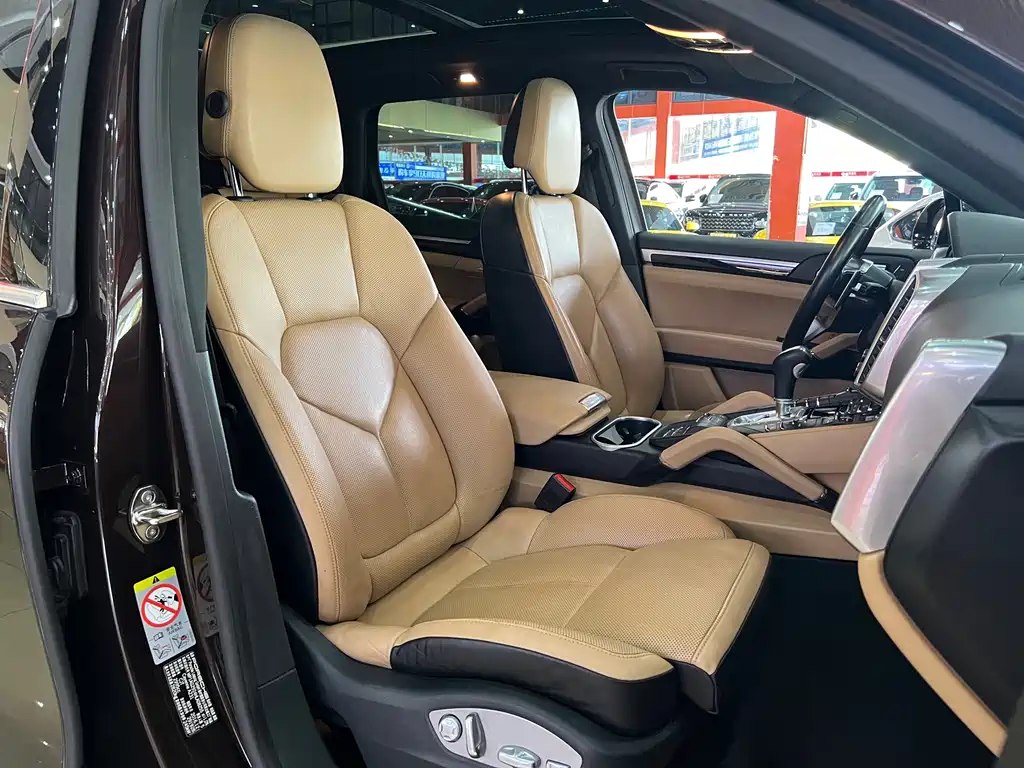 Porsche Cayenne 2016 3.0T
