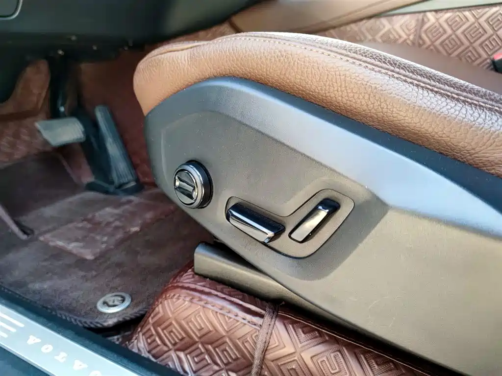 Volvo XC90 2024 B6 Momentum 7-Seater