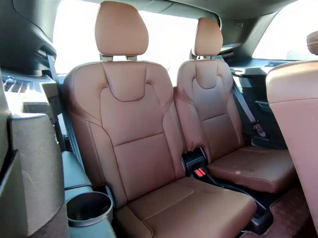 Volvo XC90 2024 B6 Momentum 7-Seater