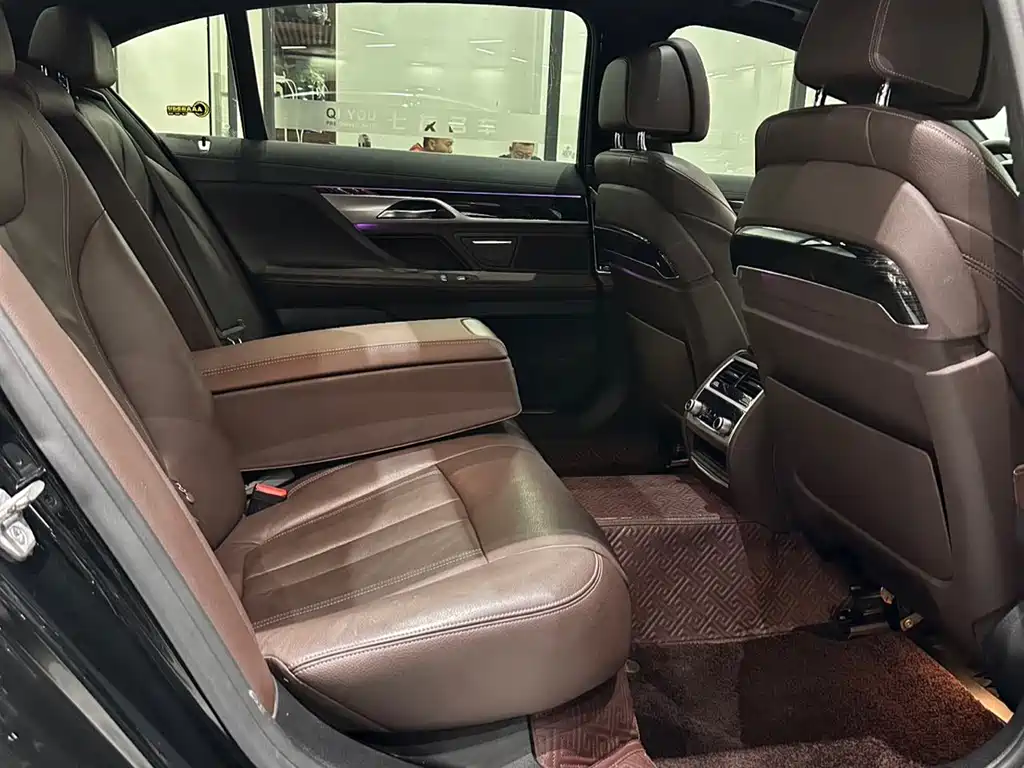 BMW 7 Series 2018 730Li Leading Edition M Sport Package