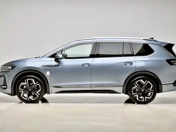 Tavendor 2026 450TSI AWD Flagship 6-Seater