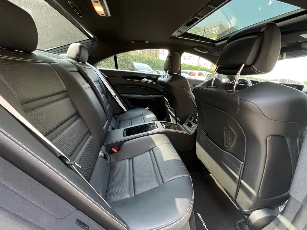Mercedes-Benz CLS AMG 2015 AMG CLS 63 S 4MATIC