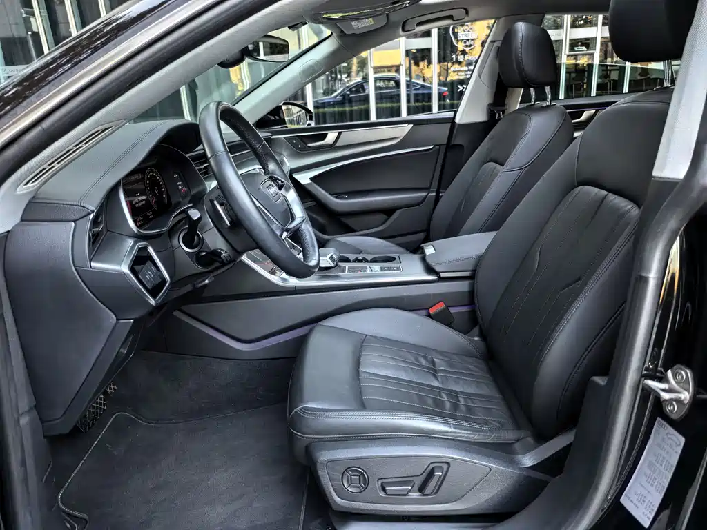 Audi A7 2021 40 TFSI Luxury