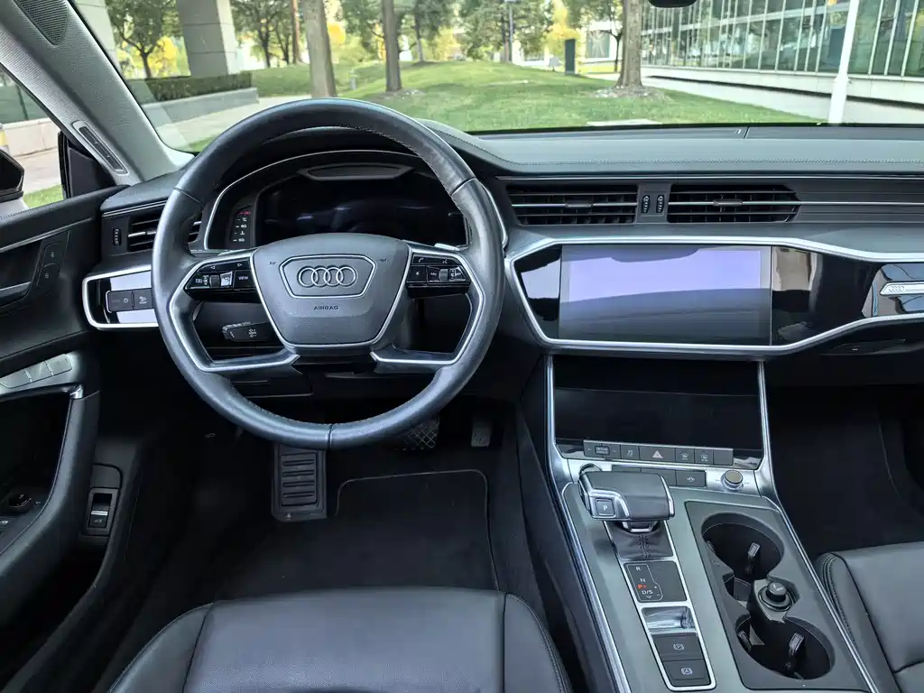 Audi A7 2021 40 TFSI Luxury