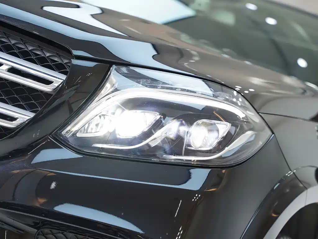 Mercedes-Benz GLS 400 4MATIC Dynamic 2017