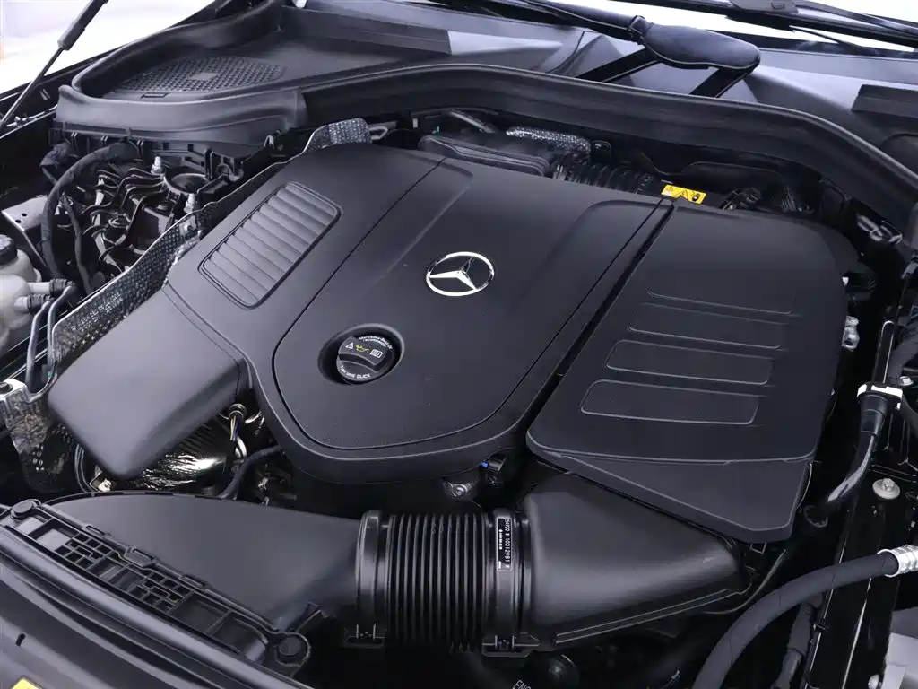 Mercedes-Benz GLC 2023 GLC 260 L 4MATIC Sport 5-Seater