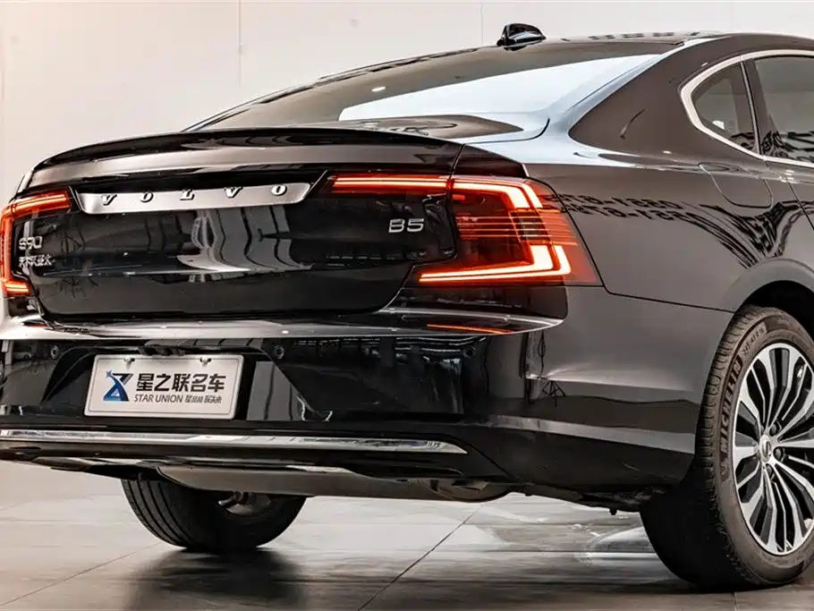 Volvo S90 B5 Inscription