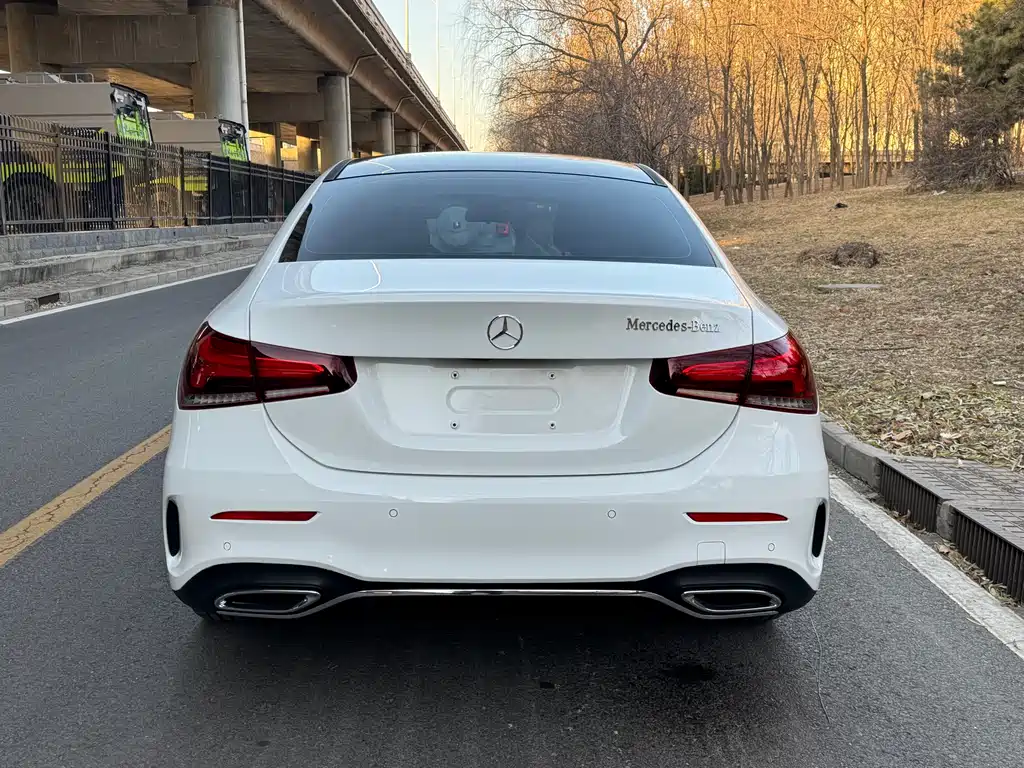 Mercedes-Benz A-Class 2023 A 200 L Fashion Edition