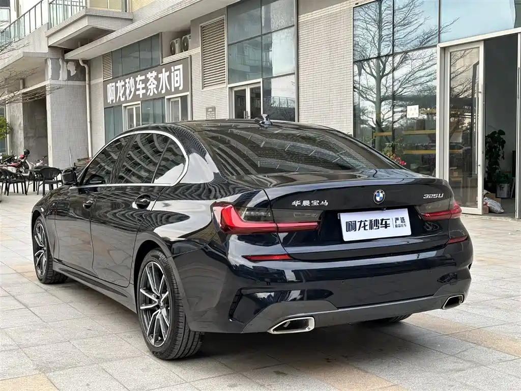 BMW 3 Series 2022 325Li M Sport Package