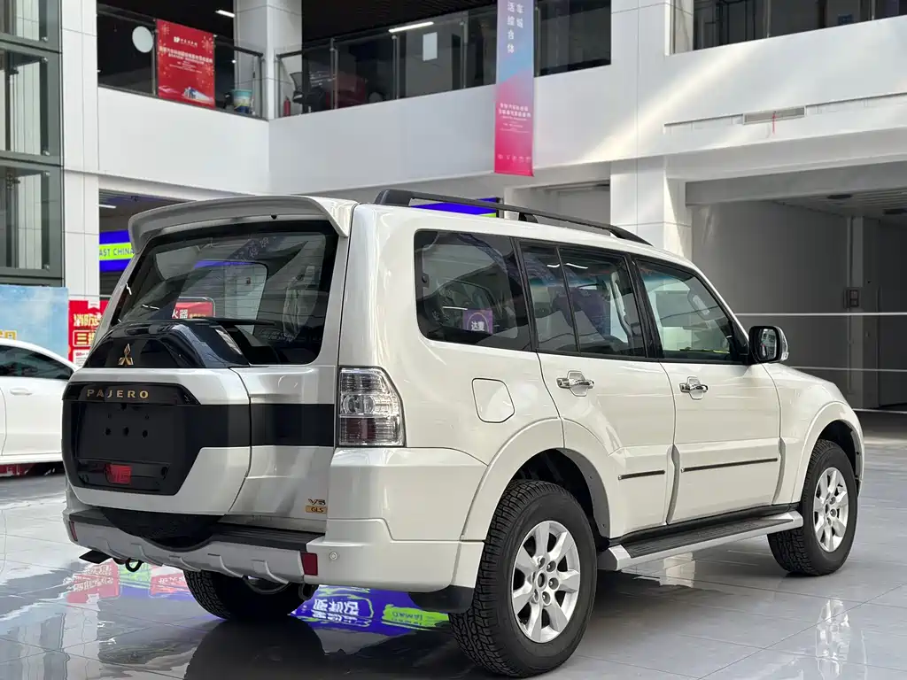 Pajero (Imported) V93 2020 3.0L Automatic