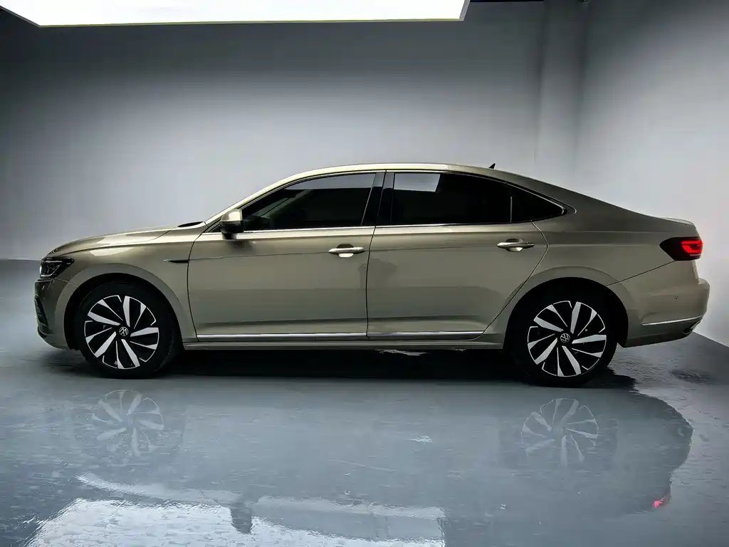 Passat 2022 330TSI Luxury Edition