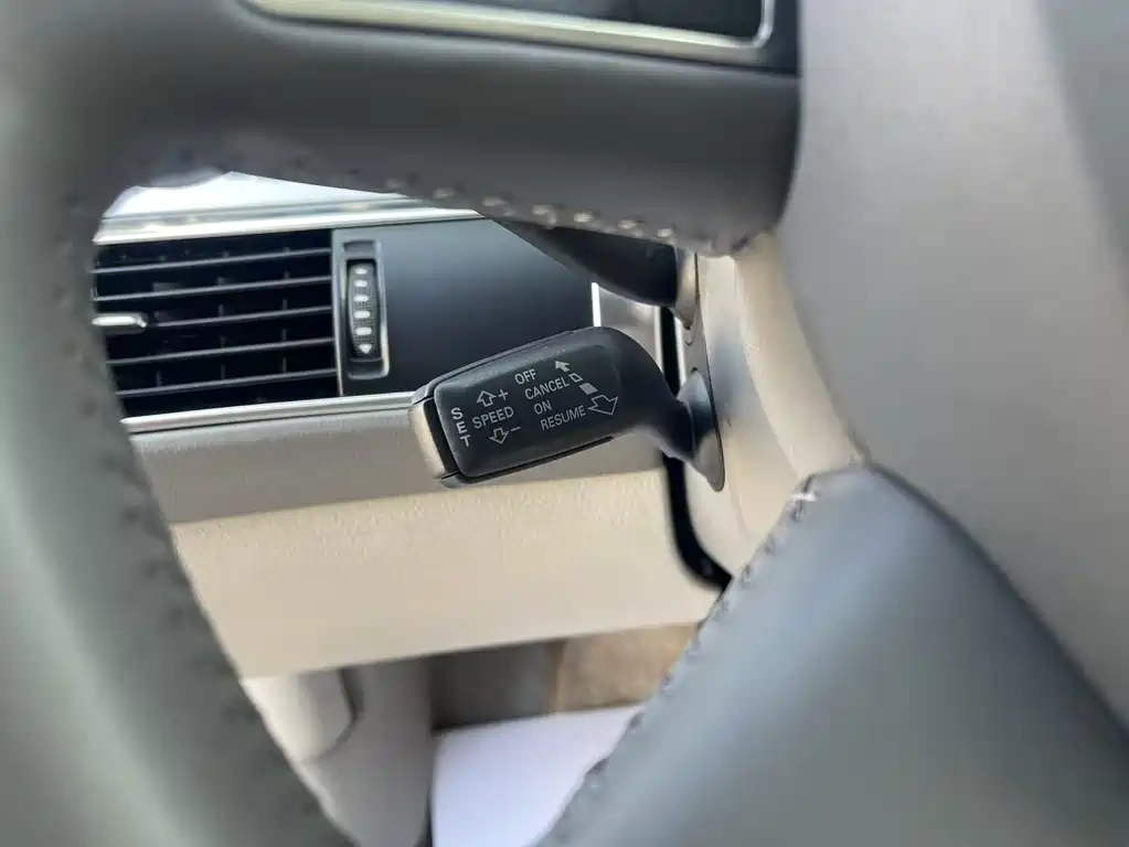 Audi A6L 2011 2.0 TFSI Automatic Standard