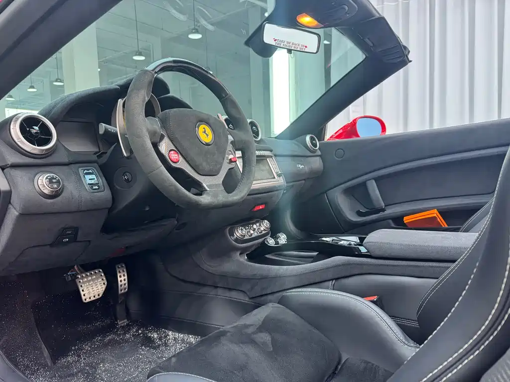 Ferrari California T 2012 4.3L Standard
