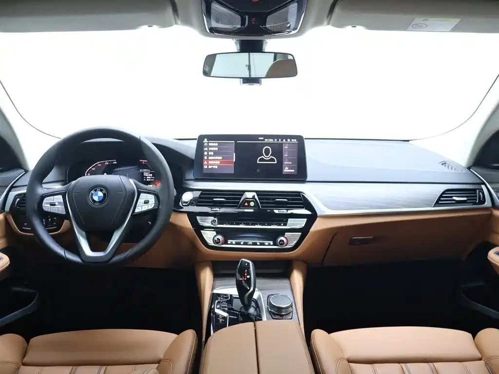 BMW 6 Series GT 2021 Facelift 630i Luxury Design Package