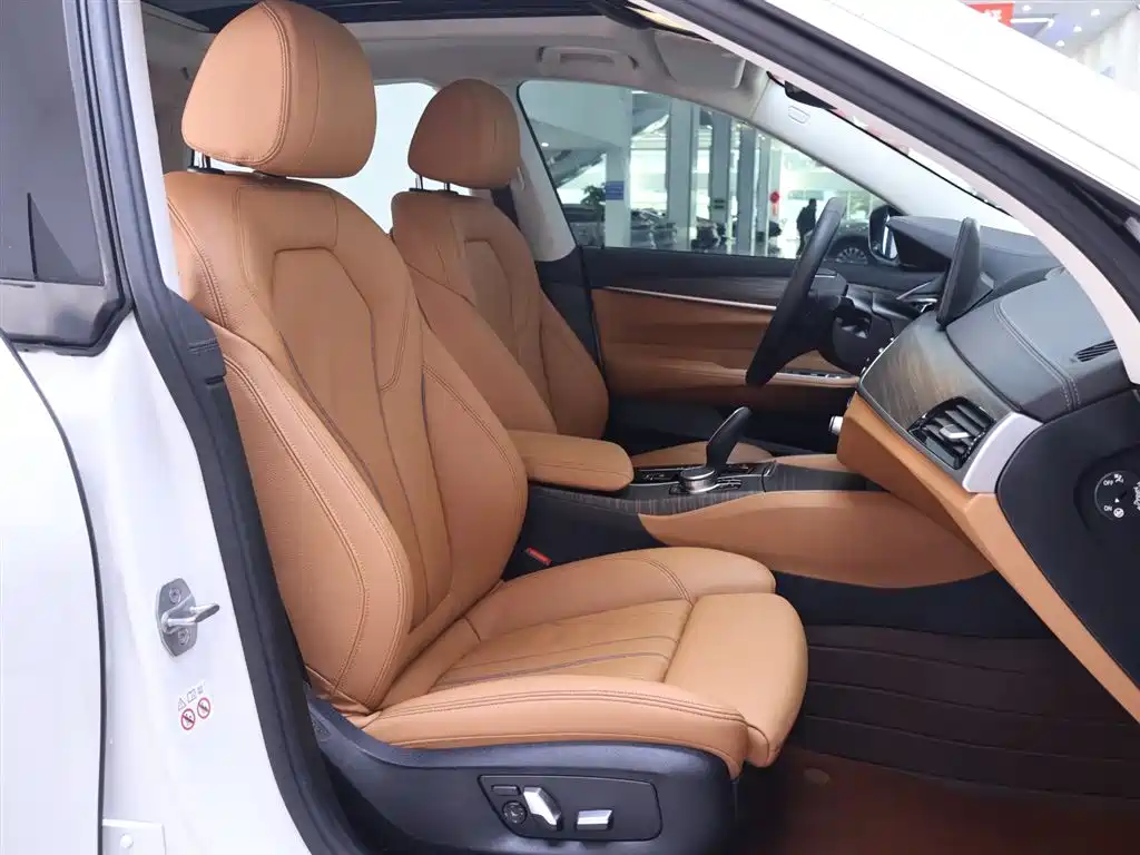 BMW 6 Series GT 2021 Facelift 630i Luxury Design Package