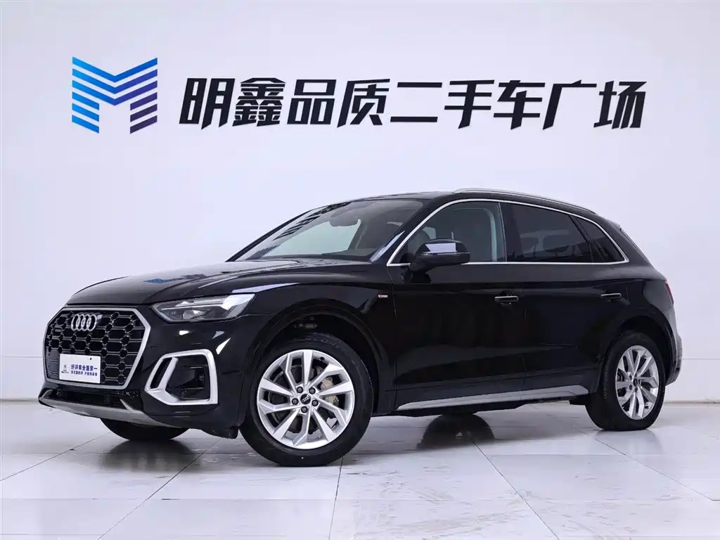 Audi Q5L 2022 40T Premium Sport