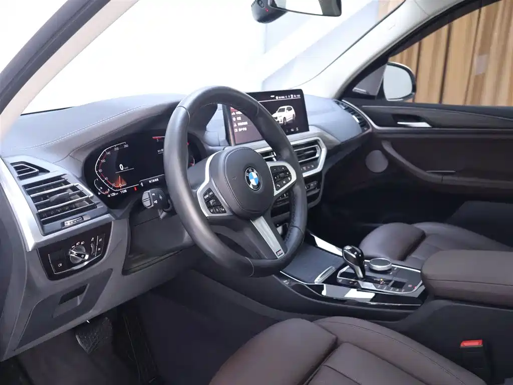 BMW X3 xDrive30i xLine M Sport