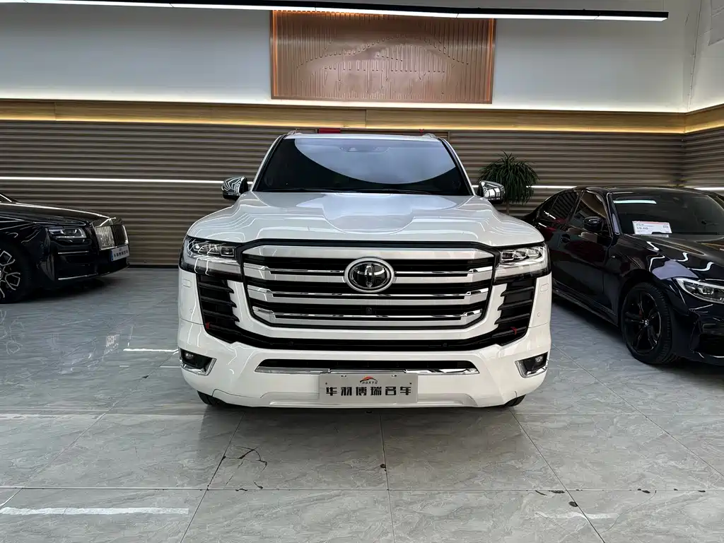 Land Cruiser LC300 2023 3.5T VX-R
