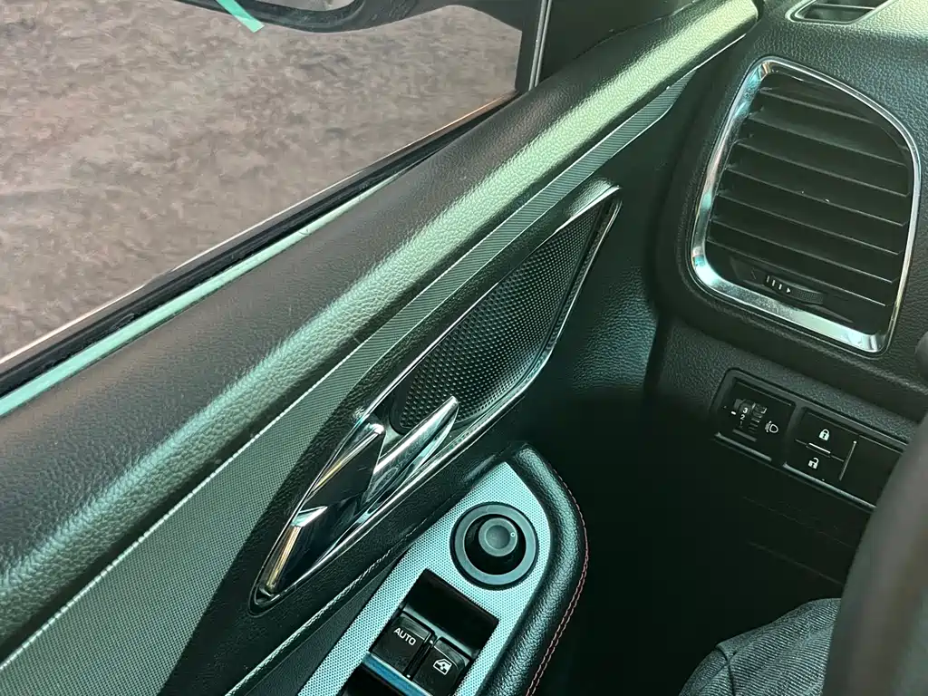 Baojun 560 2015 1.8L Manual Luxury Edition