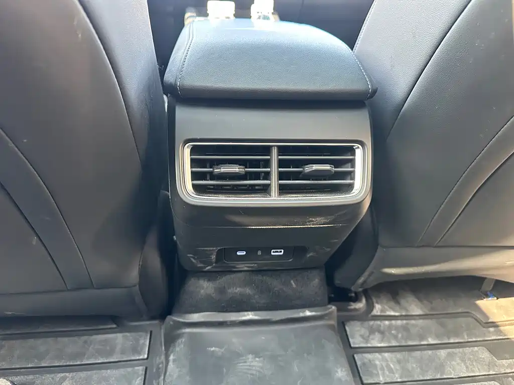 Geely Xingrui 2024 Hybrid 1.5TD Nebula Edition
