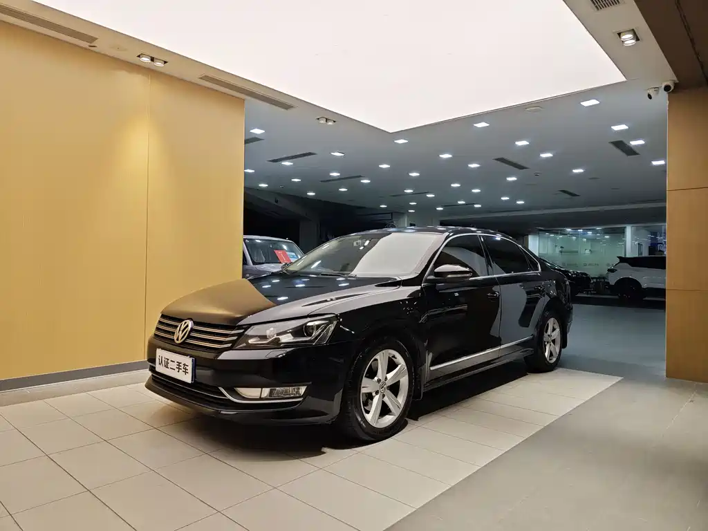Volkswagen Passat 2015 1.8TSI DSG Yuzun Edition