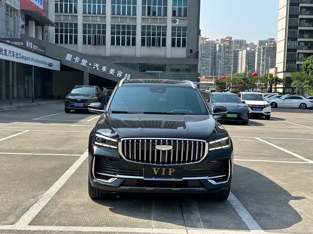 Geely Monjaro 2025 Dongfang Yao 2.0TD Automatic Jinzhao Edition