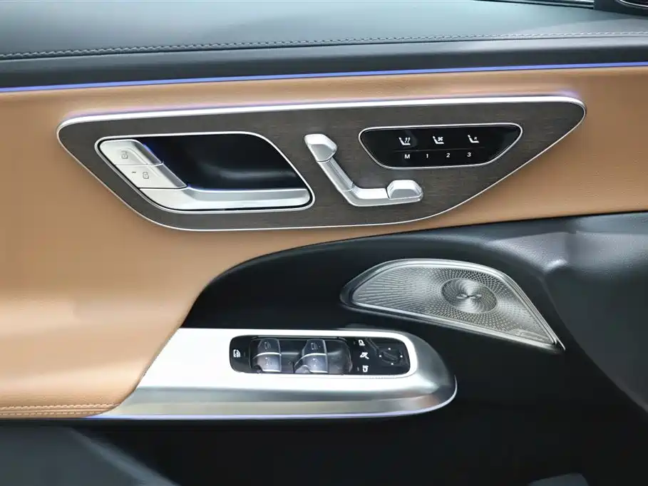 Mercedes-Benz E-Class 2026 E 300 L Luxury