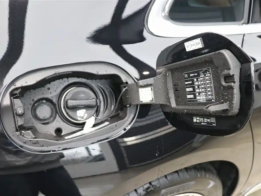 Mercedes-Benz E-Class 2026 E 300 L Luxury