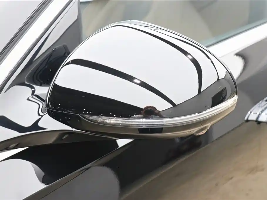 Mercedes-Benz E-Class 2026 E 300 L Luxury