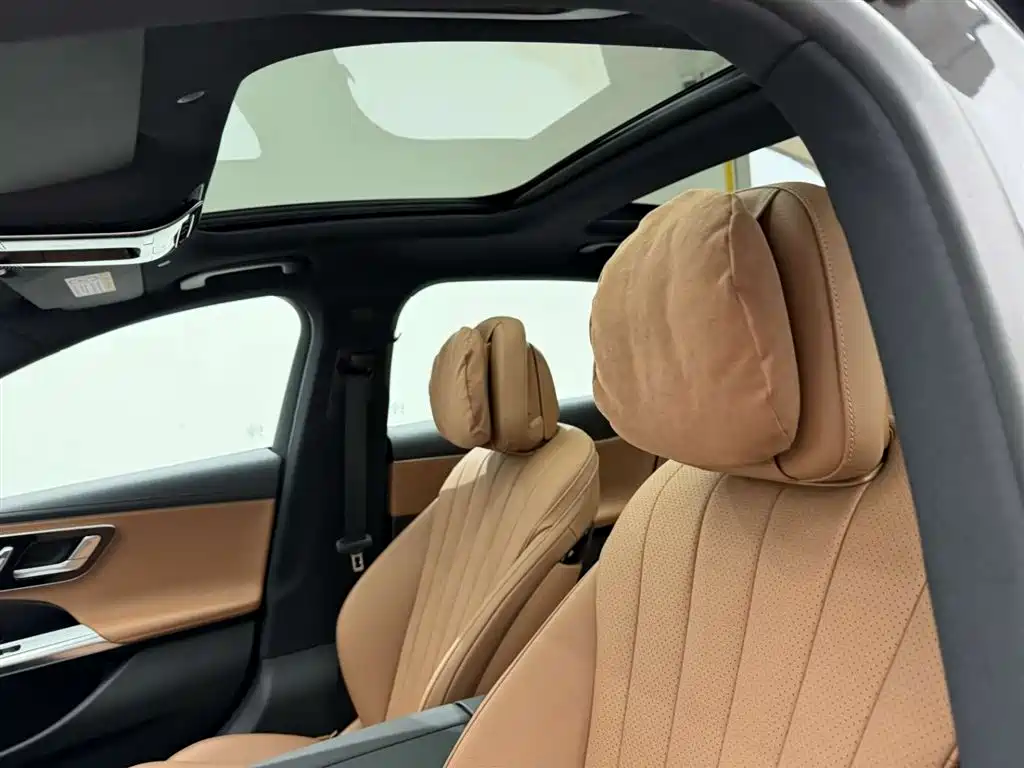Mercedes-Benz E-Class 2024 E 260 L