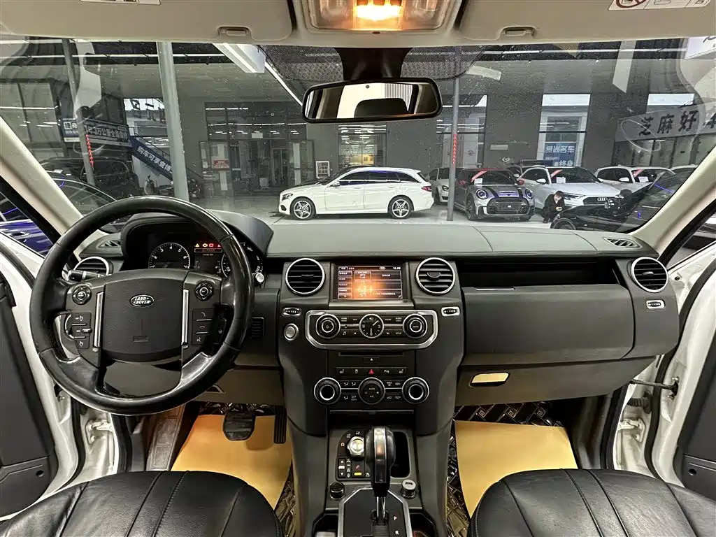 Land Rover Discovery 2013 5.0 V8 HSE