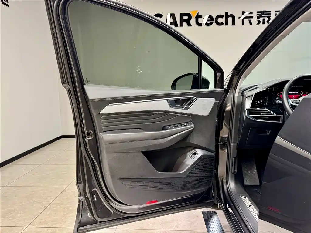 Volkswagen Talagon 2022 380TSI AWD Luxury Edition Pro 6-Seater