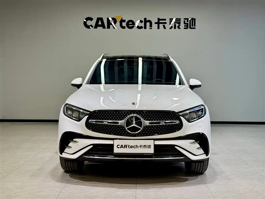 Mercedes-Benz GLC 260 L 4MATIC Luxury 2025