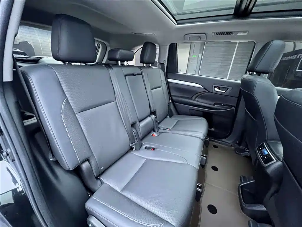 Highlander 2020 2.0T AWD Million Edition 7-Seater
