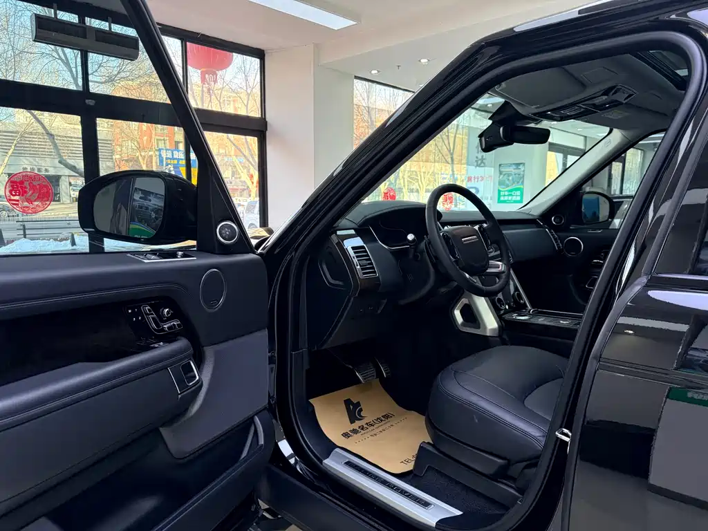 Range Rover 2022 3.0 L6 400PS Autobiography LWB Classic Edition