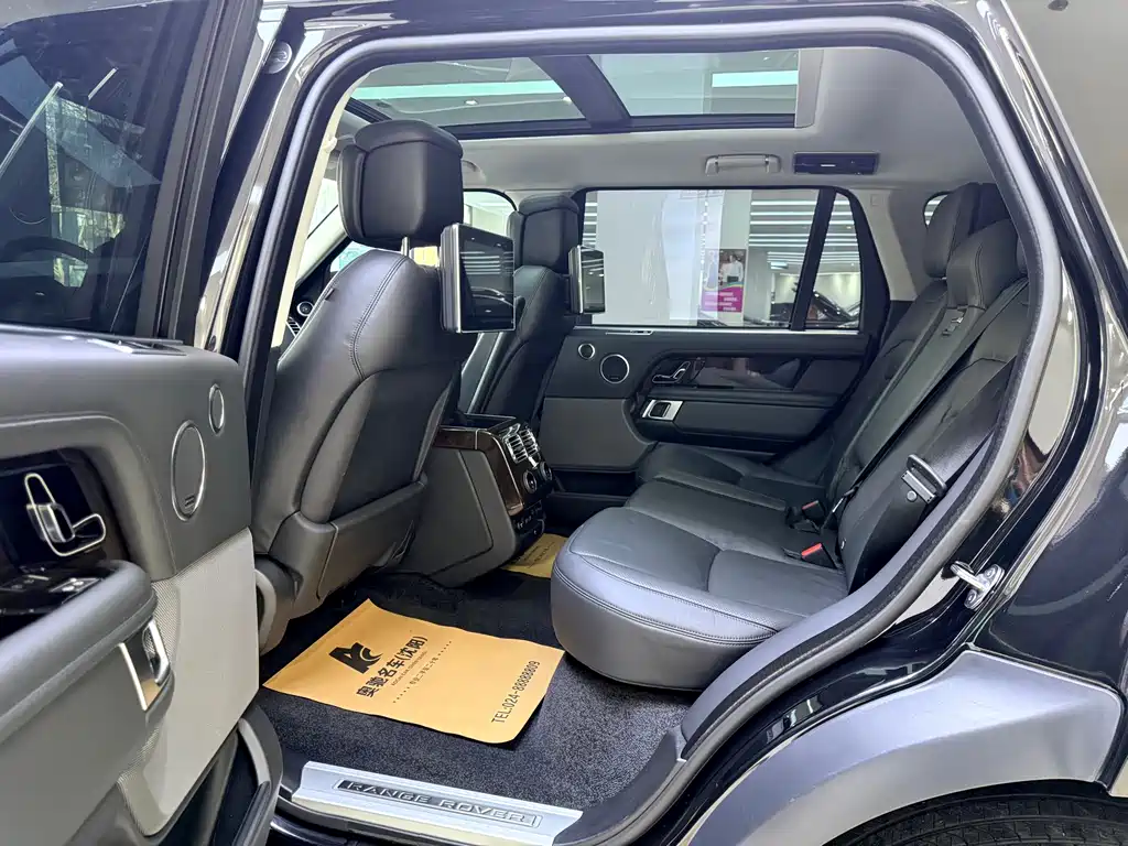 Range Rover 2022 3.0 L6 400PS Autobiography LWB Classic Edition