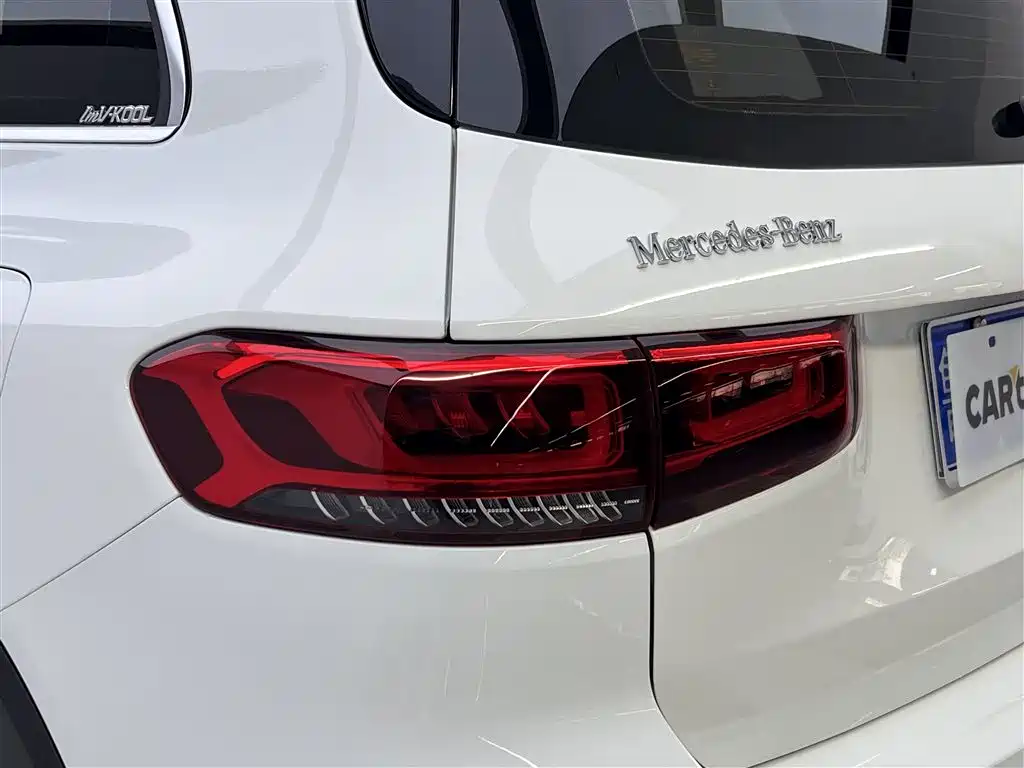 Mercedes-Benz GLB 200 Fashion Edition 2022 Facelift
