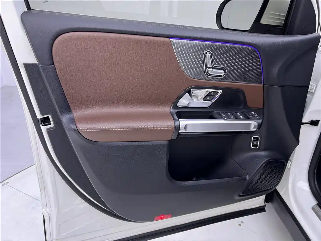 Mercedes-Benz GLB 200 Fashion Edition 2022 Facelift
