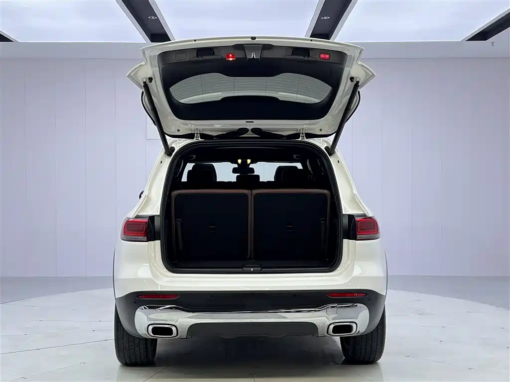 Mercedes-Benz GLB 200 Fashion Edition 2022 Facelift