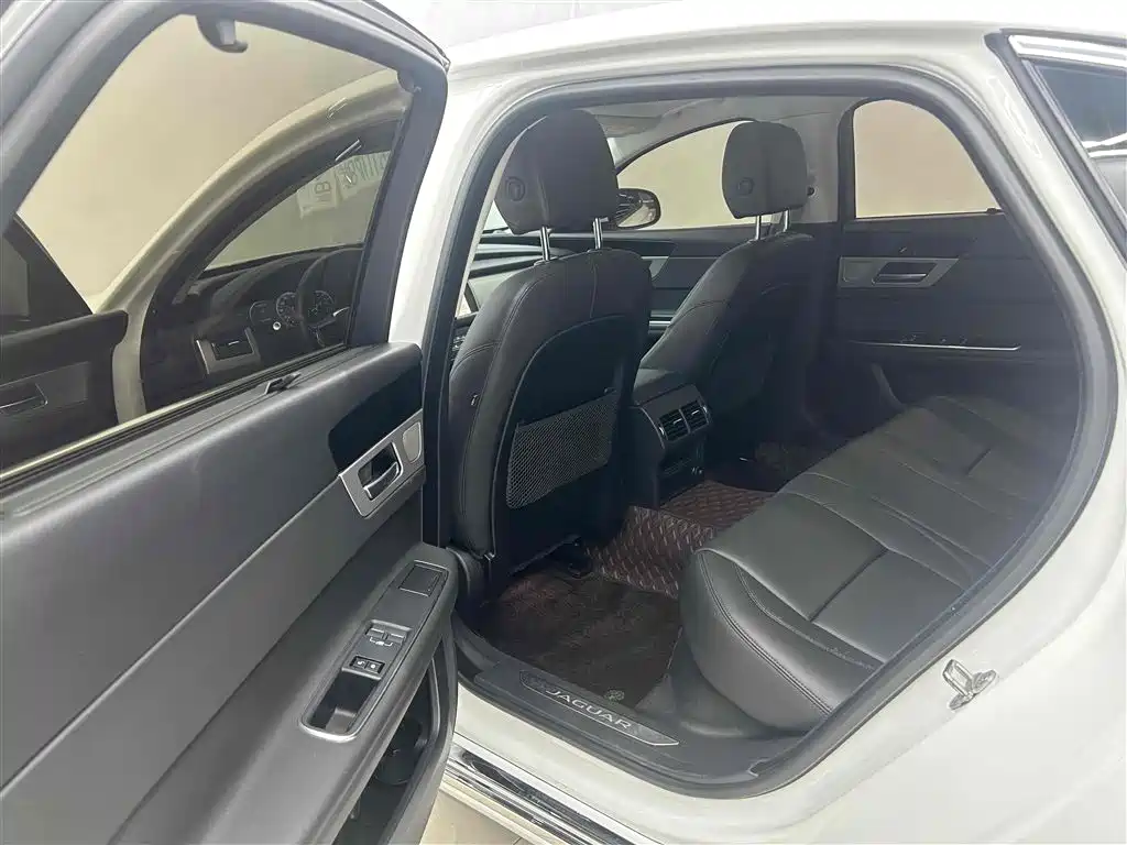 Jaguar XFL 2020 XFL 2.0T P200 RWD Elite Edition