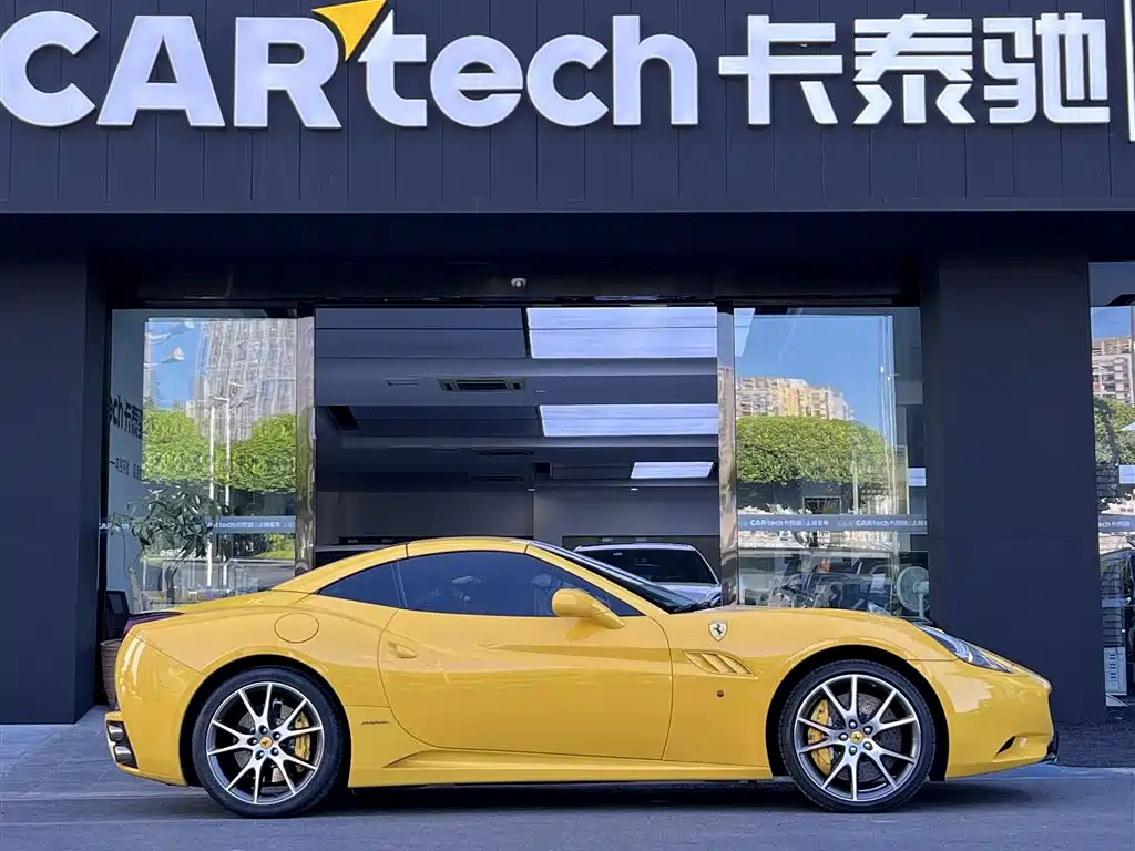 Ferrari California 2009 4.3L Standard