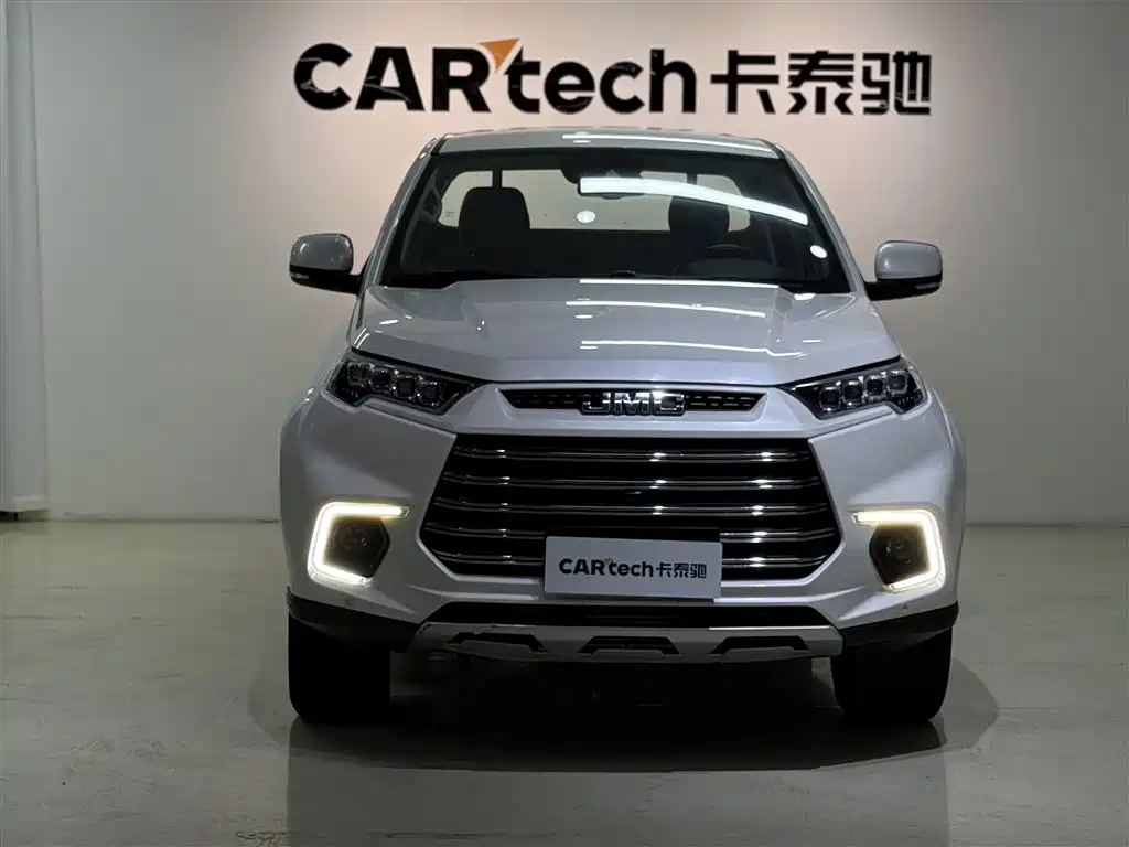 JMC Yuhu 9 2022 2.0T Automatic Gasoline 4WD Comfort Edition
