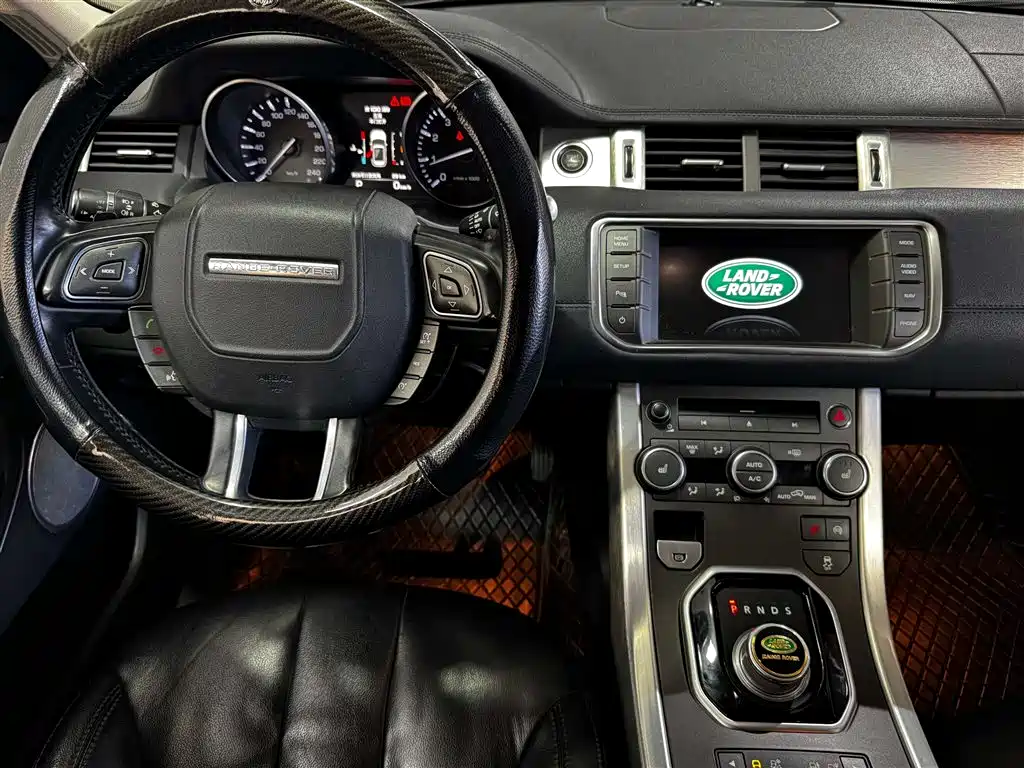 Range Rover Evoque 2015 2.0T 5-door HSE