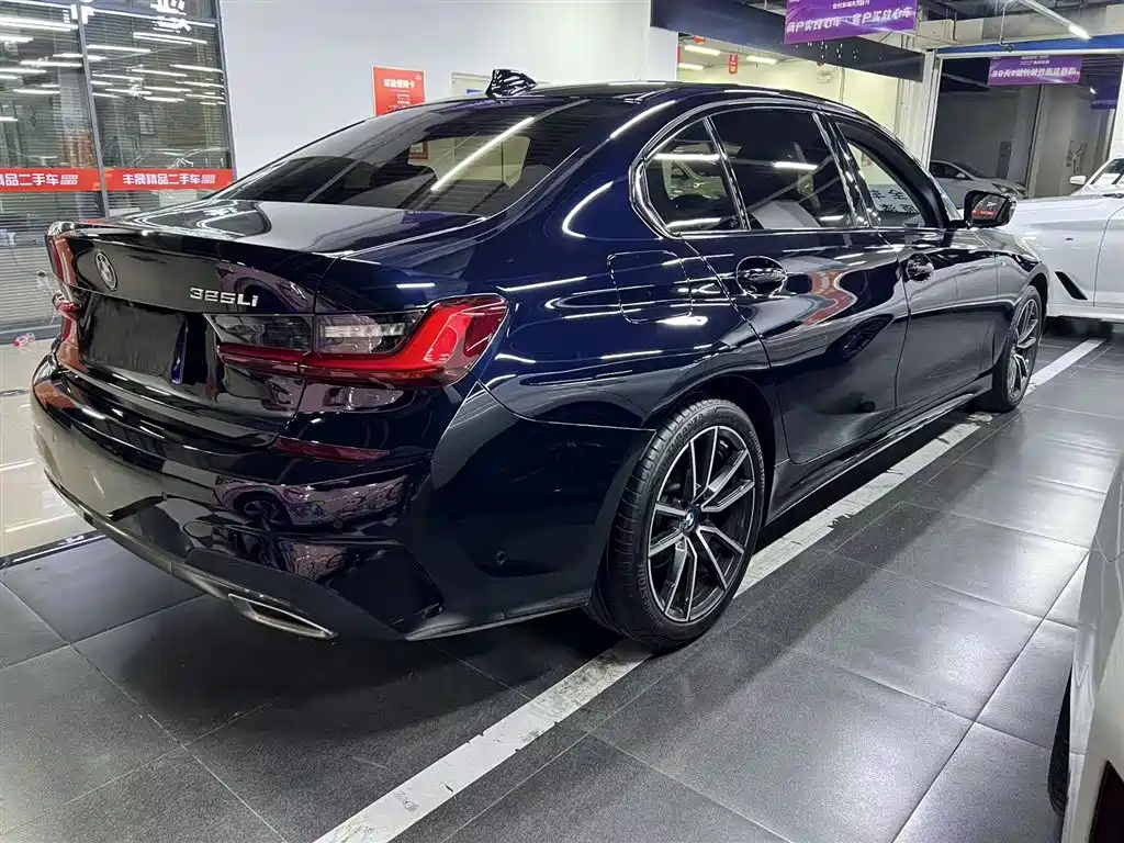 BMW 3 Series 2022 Facelift 325Li M Sport Package